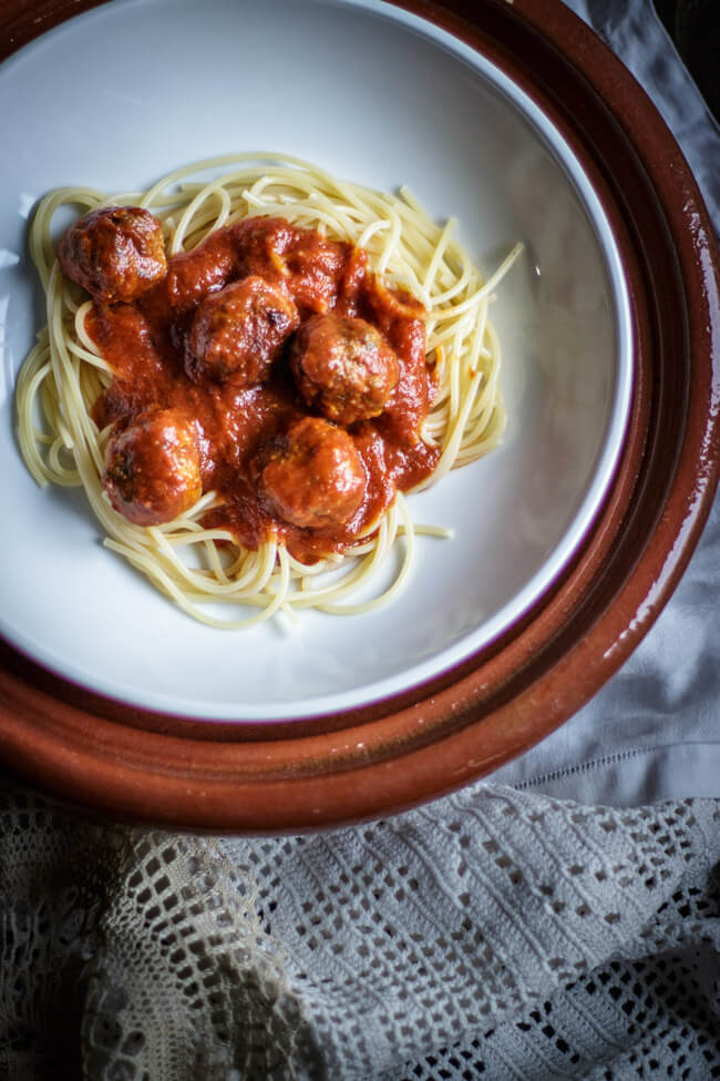 spaghetti tomatensauce hackbällchen susi und strolch walt disney