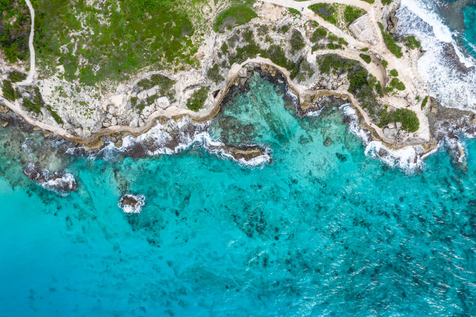 Mexiko Isla Mujeres Karibik Insel Punta Sur Meer türkisblau von oben Drohnenaufnahme Drohne Landschaftsfotografie Küste