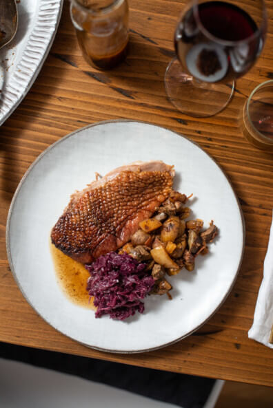 Gefüllte Weihnachtsgans mit Rotkraut - foodundco.de