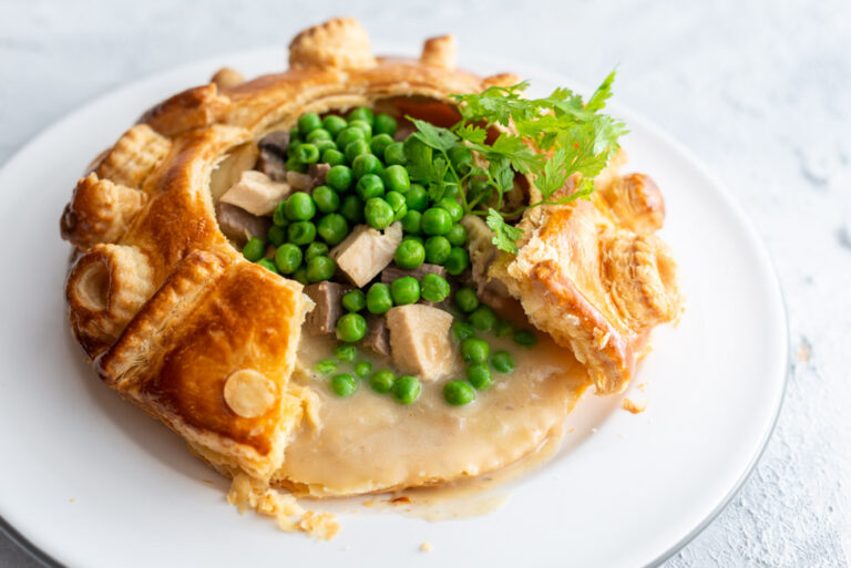 Königinpastete mit Ragout fin aus Kitchen Impossible - foodundco.de